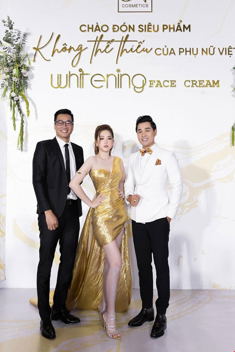 Ceo Phương Anh Ra Mắt “cực Phẩm” Whitening Face Cream Mẫu Mới